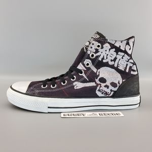 skull converse